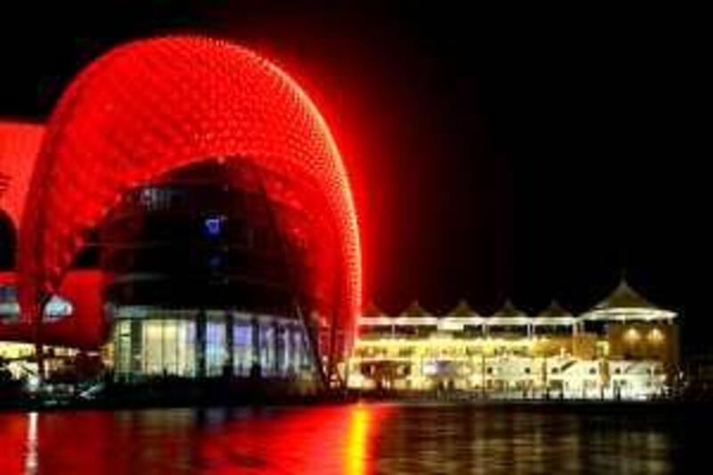 Provided Photo of The Yas Hotel And F1™ Team Buildings
Credit: Yas Marina Circuit / Fly *** Local Caption ***  fly27949.JPG