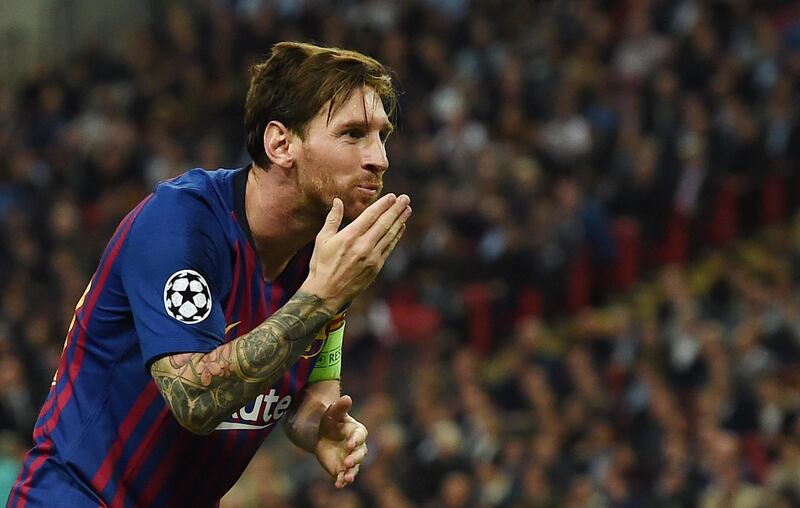 epa07067655 Barcelona's Lionel Messi celebrates after scoring his team's third goal during the UEFA Champions League group B soccer match between Tottenham Hotspur and FC Barcelona, London, Britain, 03 October 2018.  EPA/ANDY RAIN
