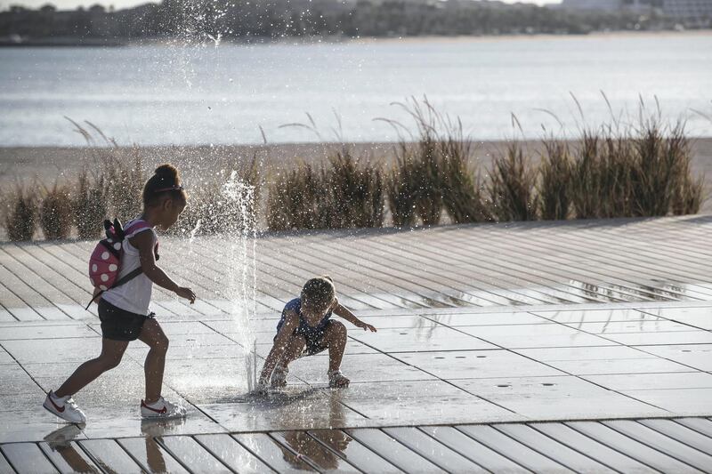 DUBAI, UNITED ARAB EMIRATES. 15 OCTOBER 2020. Newly opened West Beach located on The Palm Dubai.  (Photo: Antonie Robertson/The National) Journalist: Sophie Prideaux Section: National.
