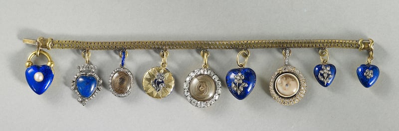 A bracelet with nine lockets, one with a miniature of the left eye of Princess Charlotte of Wales. Photo: Royal Collection Trust / © His Majesty King Charles III 2023