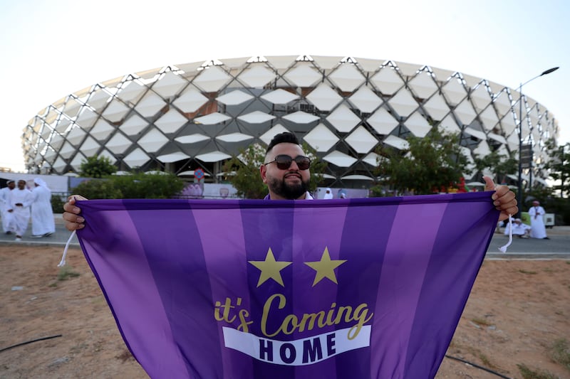 Before the game, many Al Ain fans held banners and flags to welcome the team to the ground.