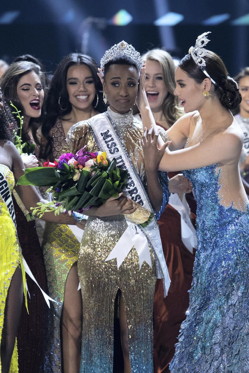 Zozibini Tunzi, Miss South Africa 2019 is crowned Miss Universe by Miss Universe 2018, Catriona Gray at the conclusion of The MISS UNIVERSE® Competition on FOX at 7:00 PM ET on Sunday, December 8, 2019 live from Tyler Perry Studios in Atlanta. The new winner will move to New York City where she will live during her reign and become a spokesperson for various causes alongside The Miss Universe Organization. HO/The Miss Universe Organization