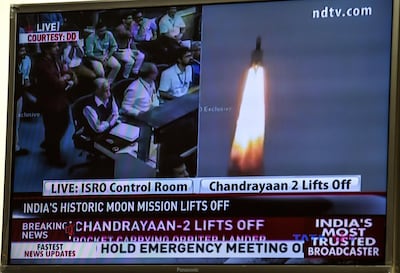 A television grab shows the launch of Chandrayaan - Moon Chariot 2 at the Satish Dhawan Space Centre in Sriharikota, an island off the coast of southern Andhra Pradesh state, in New Delhi on July 22, 2019. India on July 22 launched a landmark spacecraft to land on the Moon, in a bid to become only the fourth nation to achieve the feat. / AFP / Prakash SINGH
