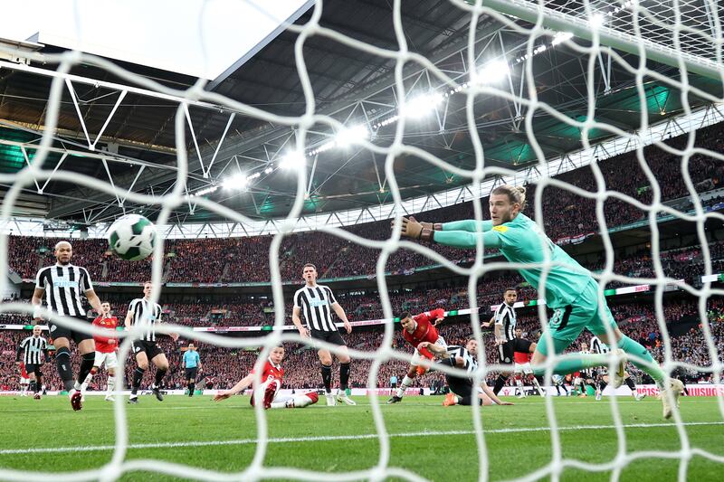 Loris Karius of Newcastle United fails to save the Manchester United first goal scored by Casemiro. Getty 