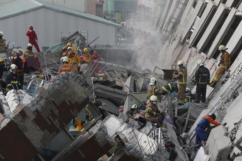 Officials said that 171 had been rescued from the building, 91 of whom were sent to hospitals. Wally Santana / AP