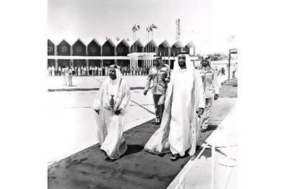 Sheikh Zayed welcomes Bahrain's Sheikh Issa at Al Bateen airport in Abu Dhabi ahead of the first GCC meeting.