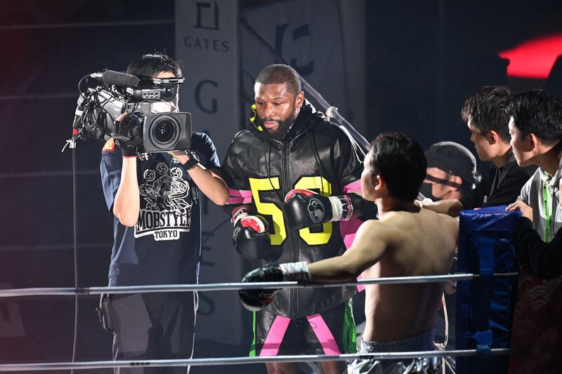 Floyd Mayweather  arrives for his exhibition match against Japanese mixed martial artist Mikuru Asakura. AFP