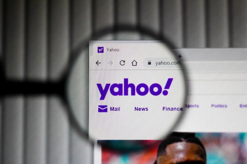BRAZIL - 2019/10/13: In this illustration the homepage of the Yahoo website is seen displayed on the computer screen through a magnifying glass. (Photo Illustration by Rafael Henrique/SOPA Images/LightRocket via Getty Images)