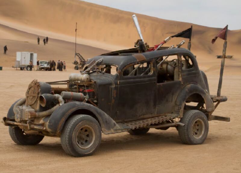 Dodge Fire Car: the premier Fire Car of the Citadel, a flame-throwing attack dog ‘liberated’ from Gastown, pitched in the Citadel’s black livery