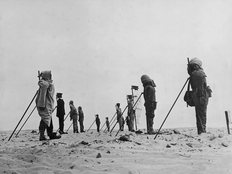 December 1960:  A set of dummies propped up in the Sahara Desert awaiting a third atomic bomb explosion during the French nuclear testing. The third test, codenamed Gerboise Rouge or 'Red Jerboa', took place outside Reggane in Algeria. (Photo by Keystone/Getty Images)