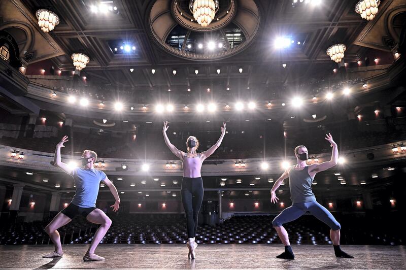 EDINBURGH, SCOTLAND - AUGUST 03: Scottish Ballet dancers Thomas Edwards, Sophie Martin and Barnaby Rook Bishop take part in the unveiling of the Edinburgh International Festival My Light Shines On at the Festival Theatre on August 3, 2020 in Edinburgh,Scotland. The activity launches on Saturday 8 August on BBC Scotland TV and Edinburgh International Festival YouTube and Facebook pages, with a 1-hour gala programme celebrating the Festival City and featuring Alan Cumming, Fiona Shaw, Anna Meredith and Akram Khan.  (Photo by Jeff J Mitchell/Getty Images)