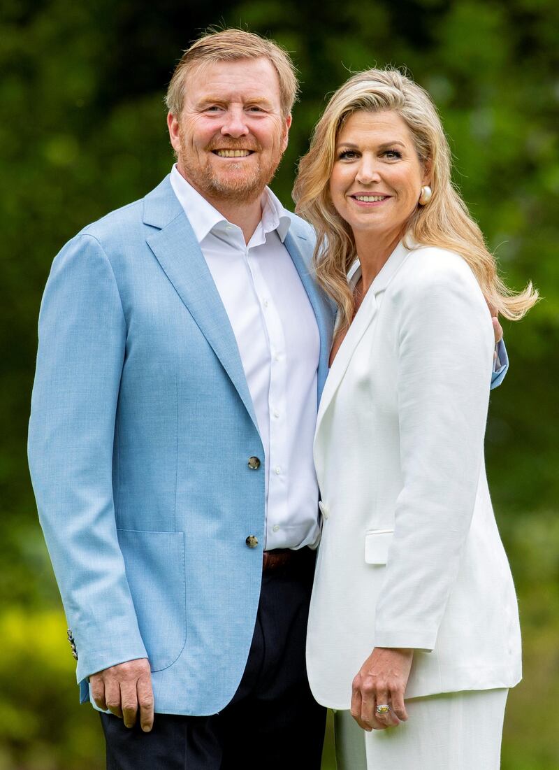 THE HAGUE, NETHERLANDS - JULY 17: King Willem-Alexander of The Netherlands and Queen Maxima of The Netherlands during the annual summer photocall at their residence Palace Huis ten Bosch on July 17, 2020 in The Hague, Netherlands. (Photo by Patrick van Katwijk/Getty Images)