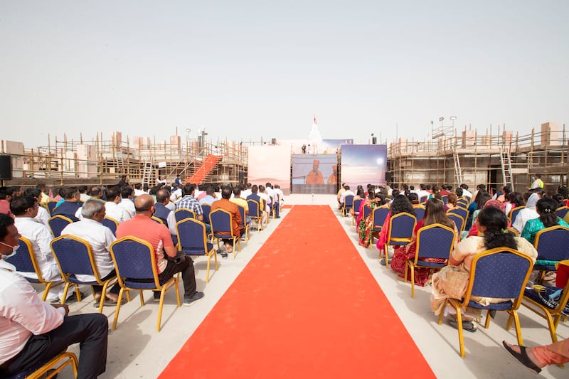 The red carpet is rolled out for more than 500 guests who joined in the prayer ceremony. 