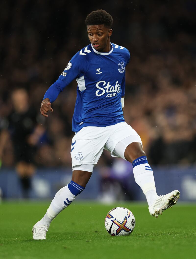 Demarai Gray – 5. Took an early knock from Casemiro but quickly recovered to assist Iwobi’s opener. Switched flanks with Gordon for the latter stages of the first half. Got himself into some decent positions as Everton pressed to level, but too often was unable to pick out a teammate. Getty