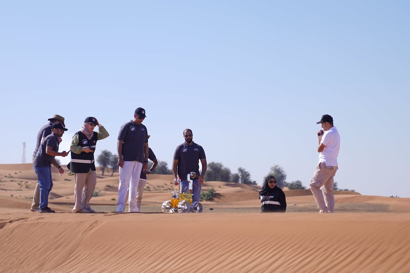 The four-wheeled rover can climb over an obstacle at a maximum height of 10 centimetres and descend a 20-degree slope, at speeds of 10 cm per second.