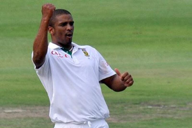 Vernon Philander returns to a South Africa side that's still shocked over losing to Sri Lanka at Kingsmead.