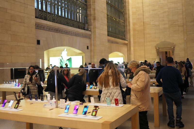 Employees at the Apple Store at the Grand Central Terminal in New York have begun the process of unionisation.  Getty Images / AFP
