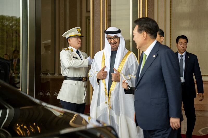 President Sheikh Mohamed bids farewell to South Korean President Yoon Suk Yeol after a lunch reception at the Blue House in Seoul. Rashed Al Mansoori / UAE Presidential Court 