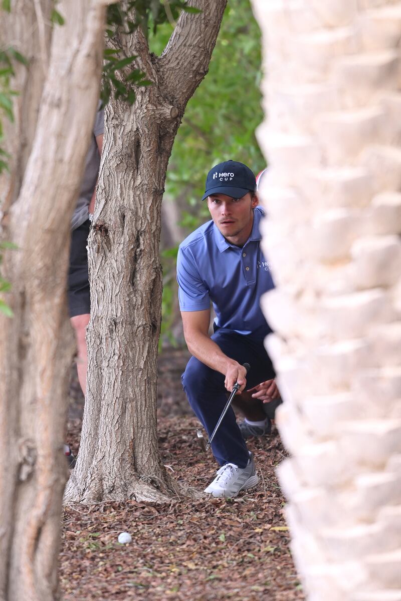 Continental Europe's Nicolai Hojgaard finds himself in a tricky spot on the first hole during his defeat against Tyrrell Hatton. Getty