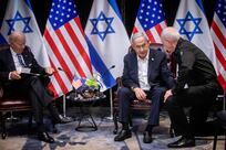 Israel's war cabinet divided over Gaza but Netanyahu withstands challenge