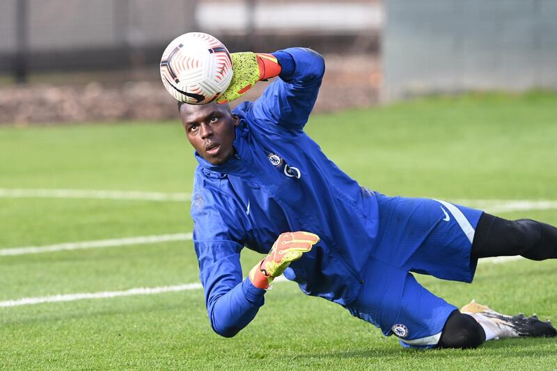 COBHAM, ENGLAND - NOVEMBER 06:  Edouard Mendy of Chelsea during a training session at Chelsea Training Ground on November 6, 2020 in Cobham, United Kingdom. (Photo by Darren Walsh/Chelsea FC via Getty Images)