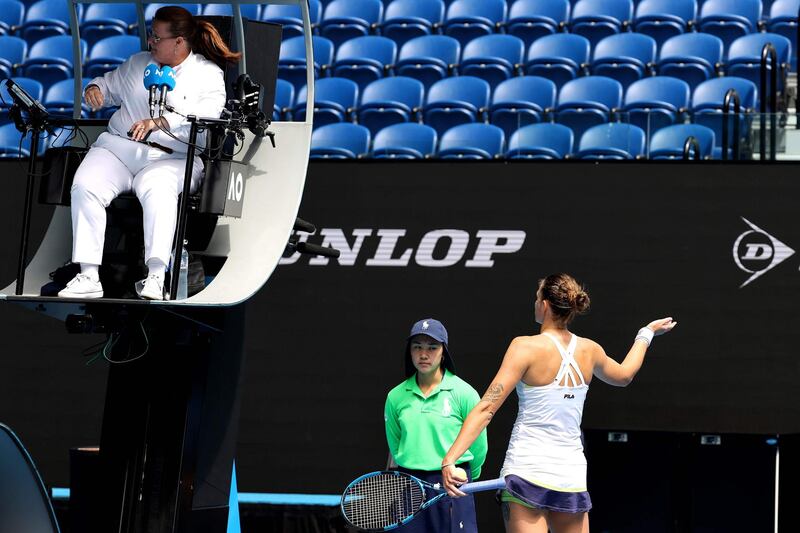 Karolina Pliskova argues with umpire Alison Hughes at Melbourne Park. AFP