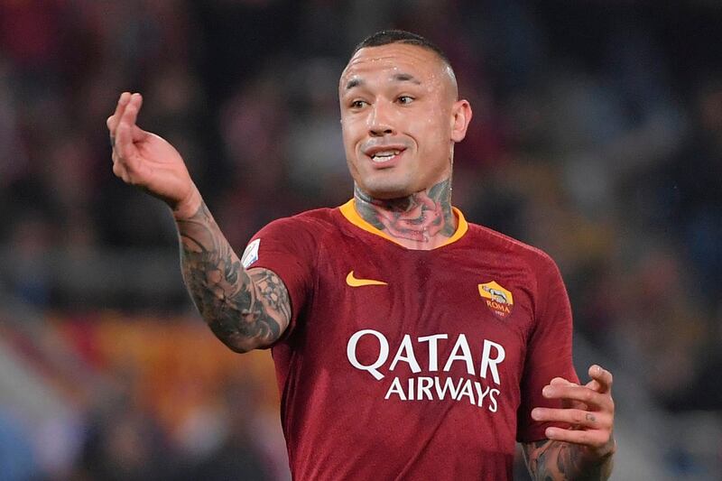 Roma's Belgian midfielder Radja Nainggolan reacts during the Italian Serie A football match AS Roma vs Juventus at the Olympic stadium on May 13, 2018 in Rome.  / AFP / Tiziana FABI
