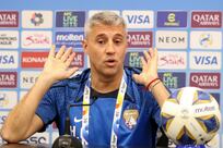 Al Hilal v Al Ain: Hernan Crespo urges players to embrace the pressure in ACL semi-final