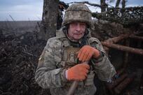 What chance for peace in frozen battle for Ukraine? 