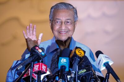 epa08261071 A former Malaysia Prime Minister Mahathir Mohammad speaks to the media during a press conference in Kuala Lumpur, Malaysia, 01 March 2020. The Yang di-Pertuan Agong, the ruling monarch of Malaysia, Abdullah of Pahang appointed Muhyiddin Yassin as the country's new premier on 29 February 2020, following the resignation of his predecessor, 94-year-old Mahathir Mohamad, a week earlier.  EPA/FAZRY ISMAIL