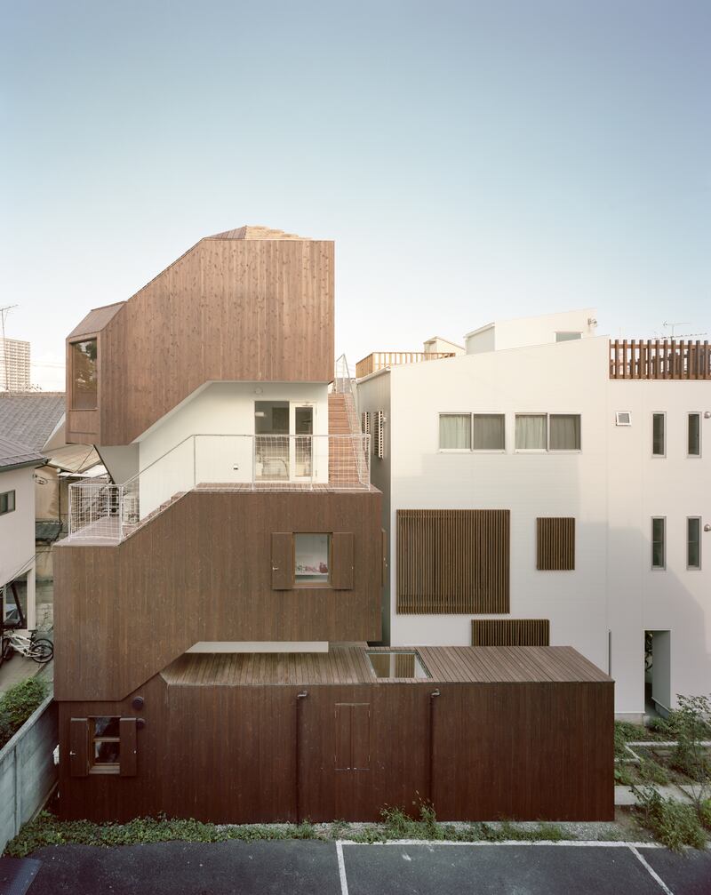 Onishimaki + hyakudayuki architects designed the Double Helix House in Tokyo. Photo: onishimaki + hyakudayuki architects