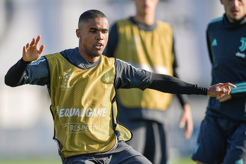 TURIN, ITALY - NOVEMBER 05: Juventus player Douglas Costa during the Champions League training session at JTC on November 05, 2019 in Turin, Italy. (Photo by Daniele Badolato - Juventus FC/Juventus FC via Getty Images)