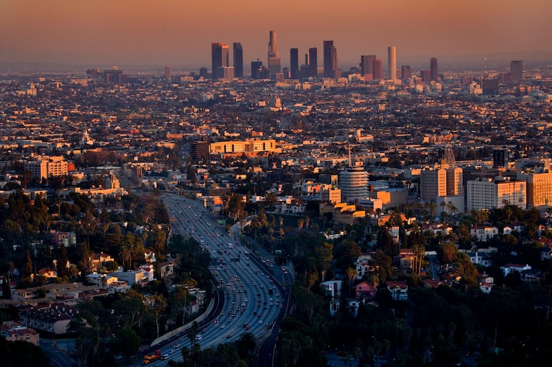2. Los Angeles' capital growth value in 2021: 19.7%.