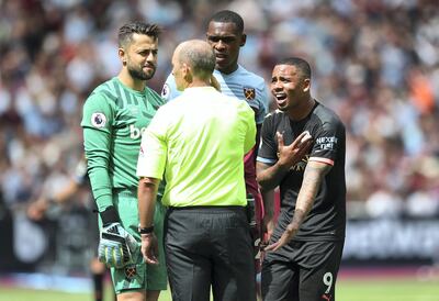 LONDON, ENGLAND - AUGUST 10: Gabriel Jesus of Man City argues with referee Mike Dean after his goal his disallowed by VAR during the Premier League match between West Ham United and Manchester City at London Stadium on August 10, 2019 in London, United Kingdom. (Photo by Charlotte Wilson/Offside/Offside via Getty Images)