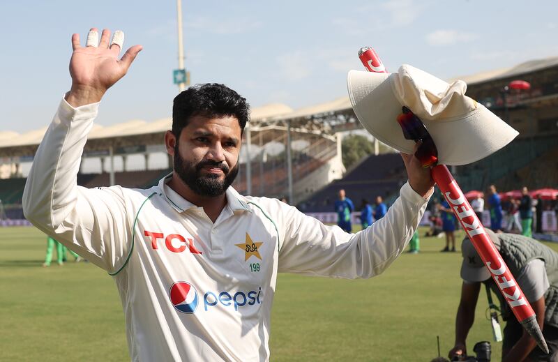 Pakistan's Azhar Ali of Pakistan waves to supporters after playing his last Test match for Pakistan. Getty