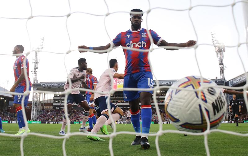 Jeffrey Schlupp 6 – A quieter night for the midfielder, and he was replaced by Will Hughes after 86 minutes. Reuters