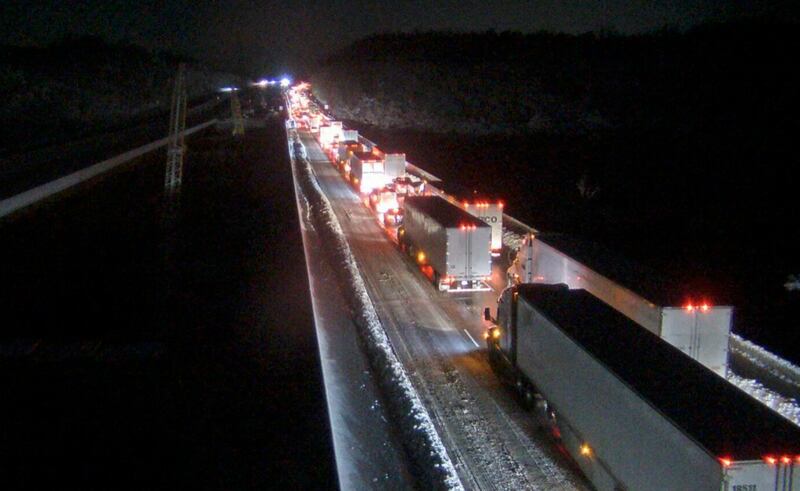 Both northbound and southbound sections of the motorway were closed due to snow and ice. Photo: Virginia Department of Transport