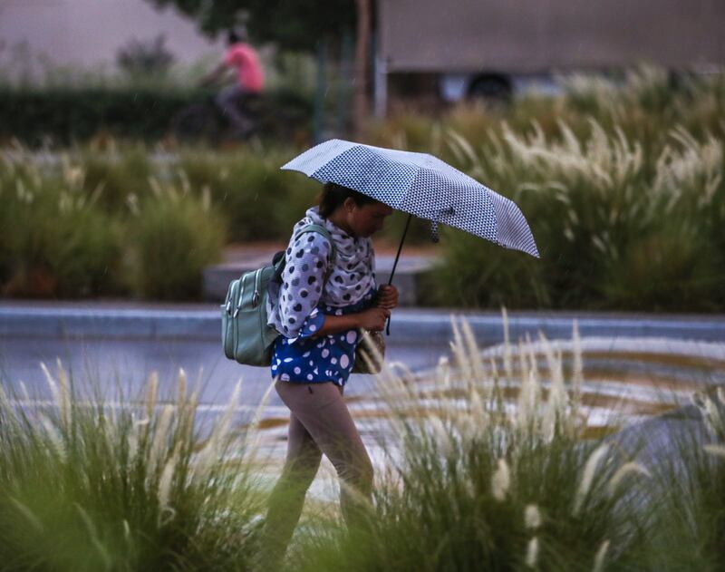 In its daily weather bulletin, the NCM said temperatures in Abu Dhabi and Dubai would reach highs of 35ºC on Thursday. Victor Besa / The National