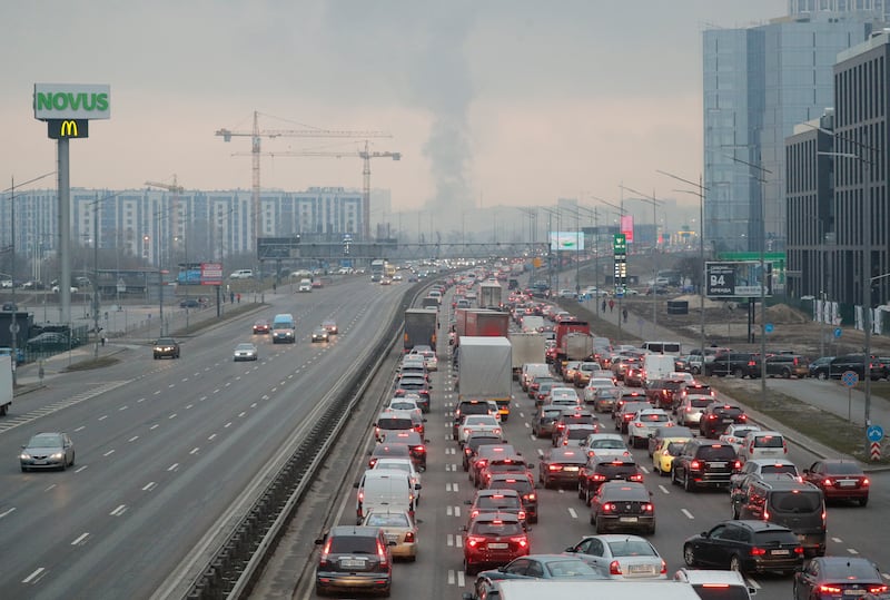 A traffic jam in Kyiv on February 24. Russian troops entered Ukraine while President Zelenskyy addressed the nation to announce the imposition of martial law. EPA 