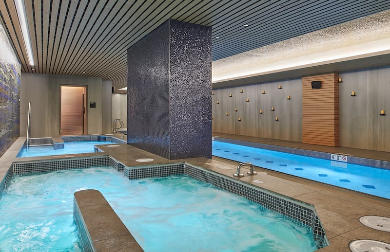 The Washington Crossing Apartments features a luxurious indoor spa.