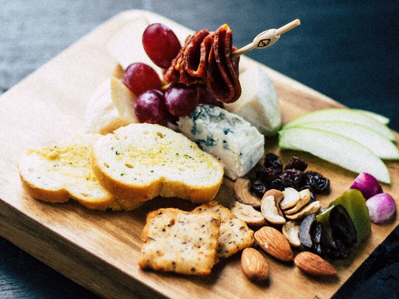 The 'girl dinner' trend swaps big meals for a collection of no-cook snacks. Photo: Unsplash