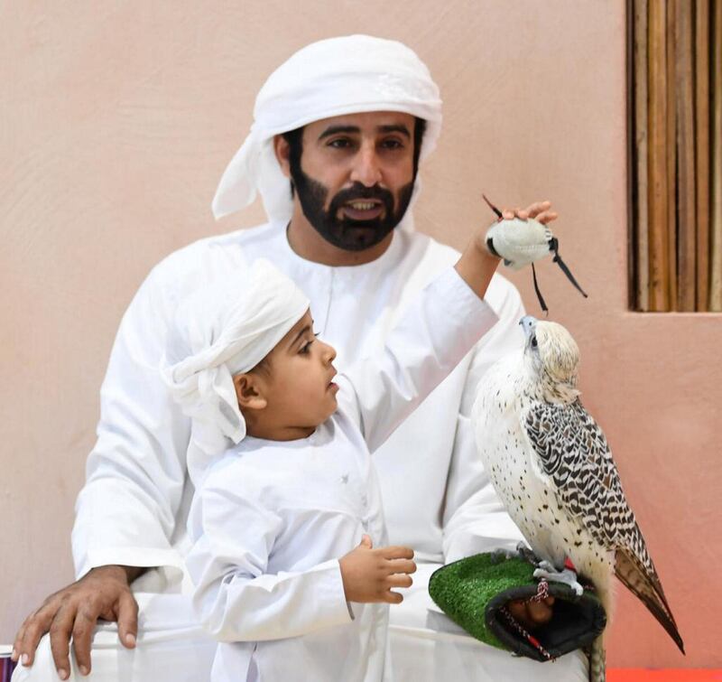 ADIHEX Announces the ‚ÄúMost Beautiful Captive-Bred Falcons‚Äù Contest. Courtesy ADIHEX