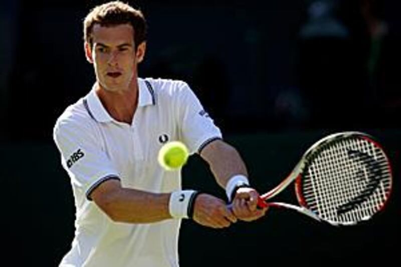 Andy Murray's backhand is a powerful weapon, and Kendrick improved after switching his game plan to keep the ball more on the forehand side.