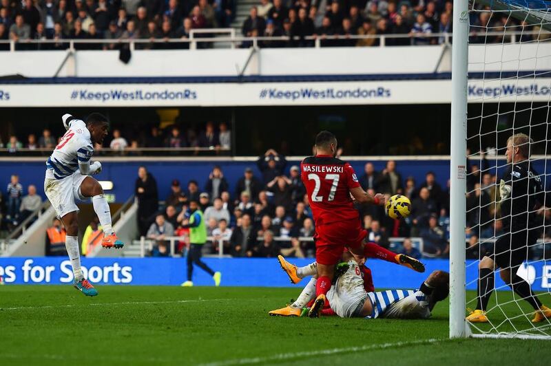 Leroy Fer of QPR scores his team’s second goal during the Barclays Premier League match between Queens Park Rangers and Leicester City at Loftus Road on November 29, 2014 in London, England. Photo by Christopher Lee/Getty Images