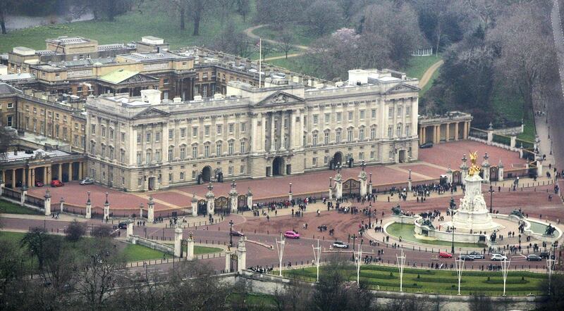 LONDON - MARCH 25:  An aerial view of Buckingham Palace March 25, 2007 in the heart of London, England.  (Photo by Mike Hewitt/Getty Images)