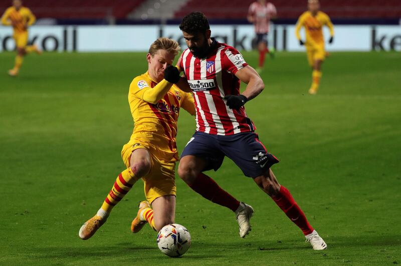 Frenkie De Jong 5 – Displayed tidy feet despite being pressed whenever he had the ball. However, he was too slow in possession and this affected Barca’s tempo. EPA