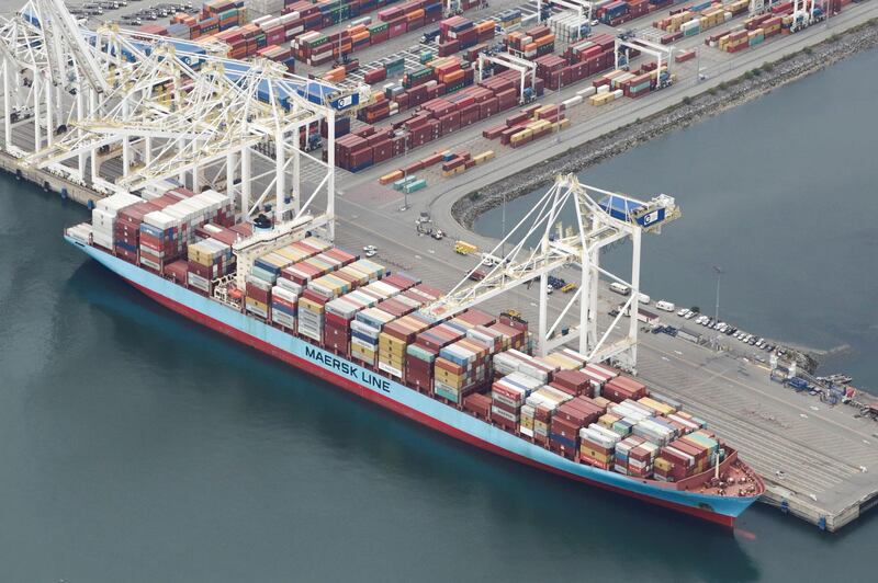 FILE PHOTO: The ship Anna Maersk is docked at Roberts Bank port carrying 69 containers of mostly paper and plastic waste returned by the Philippines in Vancouver, British Columbia, Canada June 29, 2019. REUTERS/Jason Redmond/File Photo