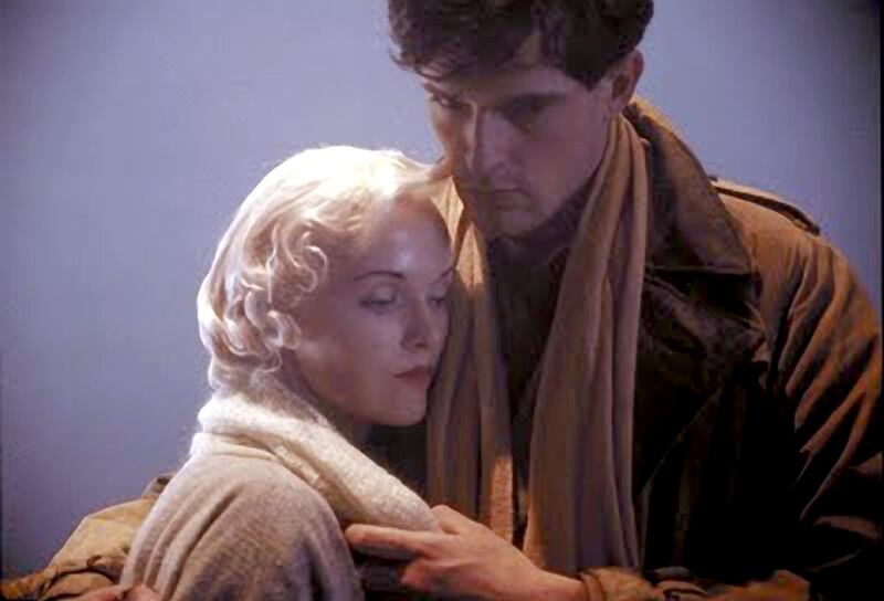 Miranda Richardson and Rupert Everett in Dance With a Stranger
CREDIT: Goldcrest Films International