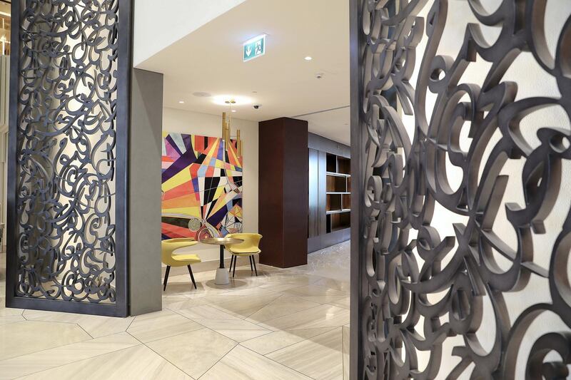 DUBAI , UNITED ARAB EMIRATES , October 17  – 2019 :- View of the lobby area at the Andaz Dubai  The Palm hotel on Palm Jumeirah in Dubai.  ( Pawan Singh / The National )  For Life Style