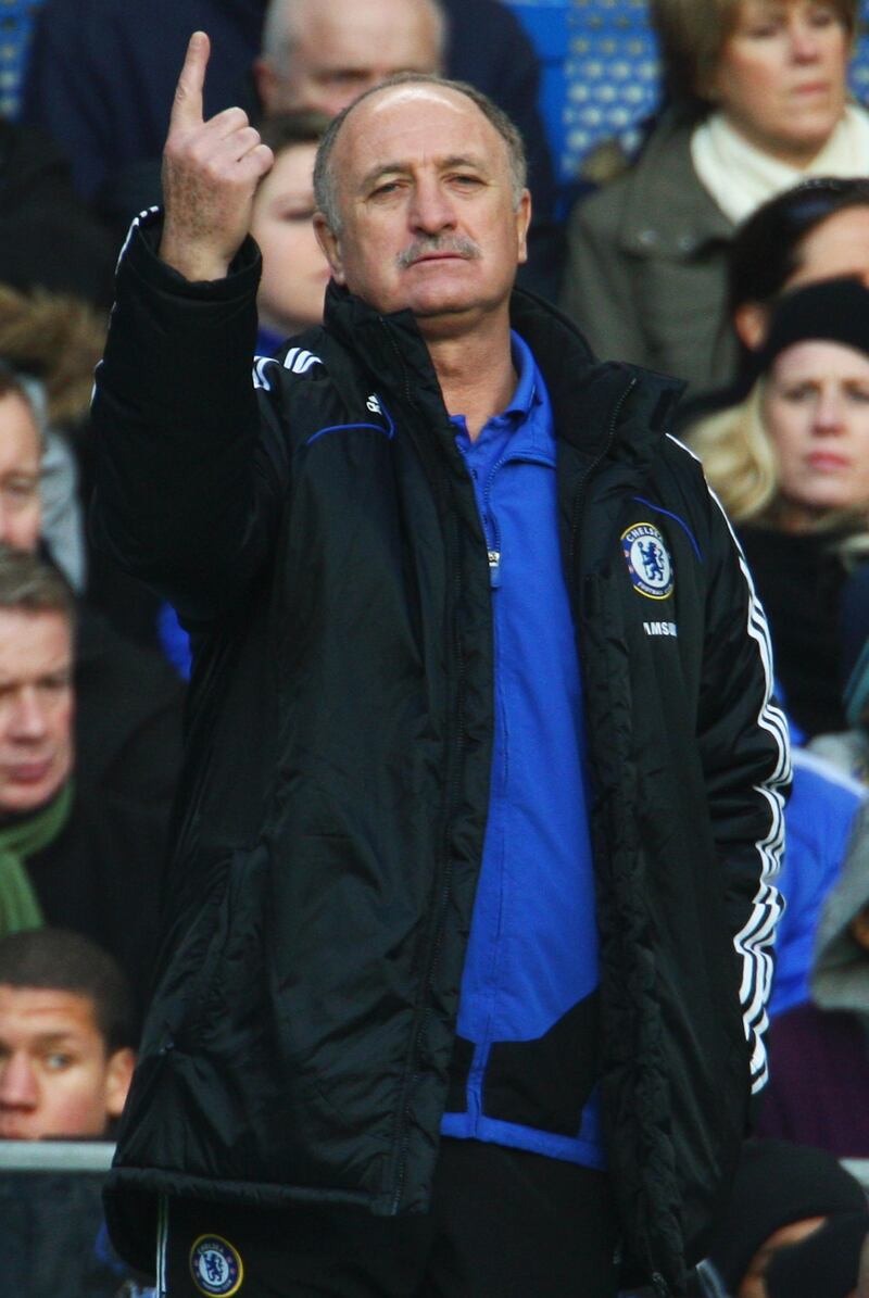LONDON - JANUARY 03:  Luiz Felipe Scolari manager of Chelsea gestures during the FA Cup Sponsored by E.on 3rd Round  match between Chelsea and Southend United at Stamford Bridge on January 3, 2009 in London, England.  (Photo by Phil Cole/Getty Images)